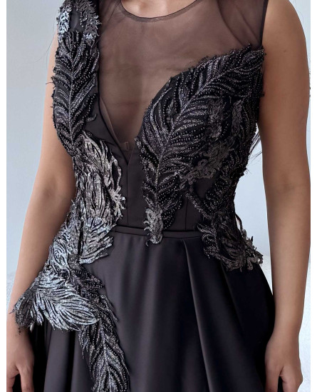 Peacock Embroidered Gown - Black